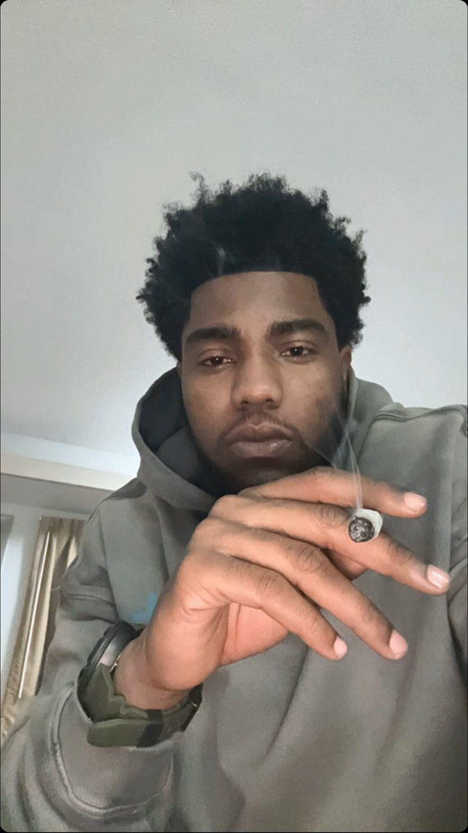_410Granson's tweet photo. The Youngest Don 🏪🐐🏆 #FreeTheMembers🔓⛓️ https://t.co/Osys0Nq9ap