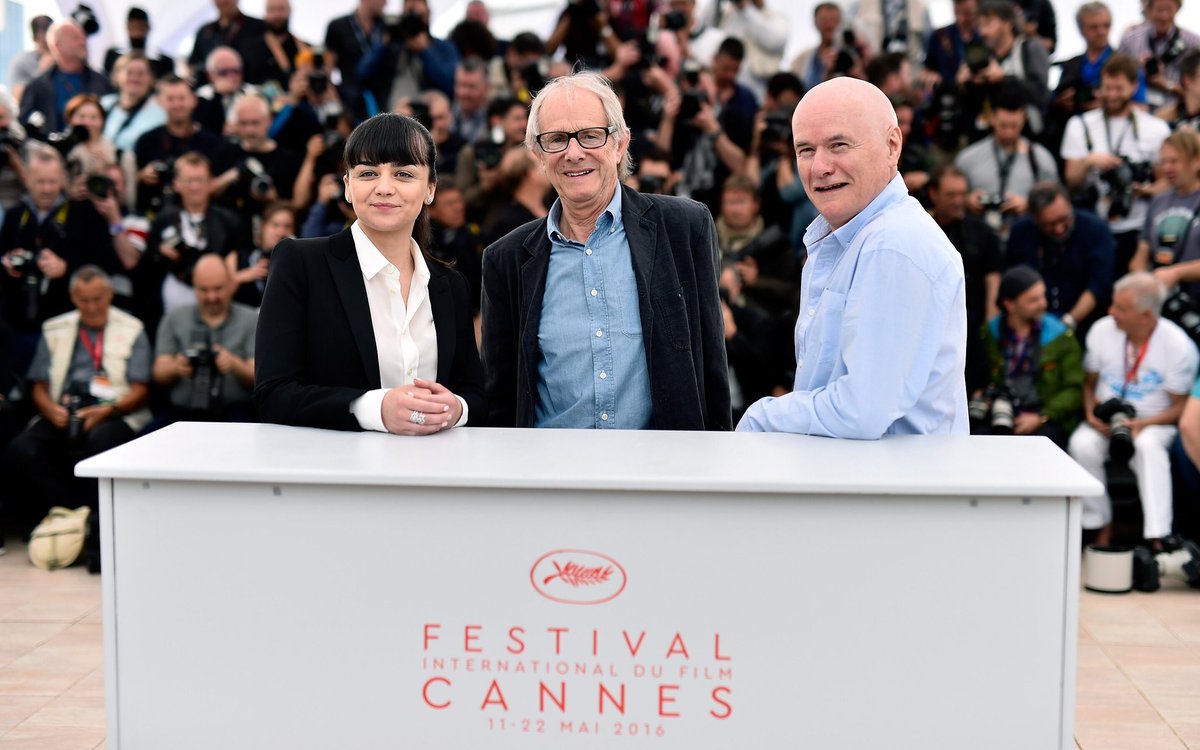 byejune2046's tweet photo. #IDanielBlake(2016)
2016 cannes film festival
#KenLoach #PaulLaverty #DaveJohns #HayleySquires https://t.co/oT0C5dJx5z