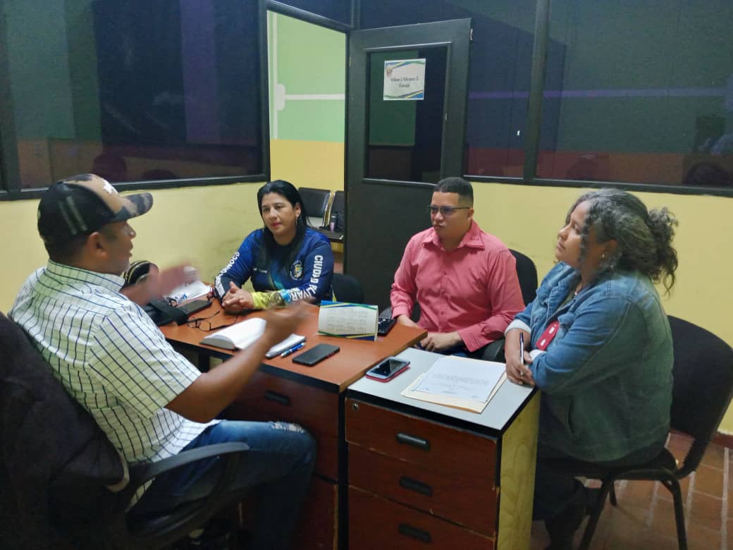 williamjvelasq's tweet photo. #seguimos Hoy #09DeEnero Instalamos la Comisión de Alimentacion y Produccion del #CMADO para el Periodo Legislativo #2024 dando asi continuidad al trabajo en equipo que venimos realizando por nuestra #CiudadBolivar @concejales_cbo https://t.co/hv5330ghYO