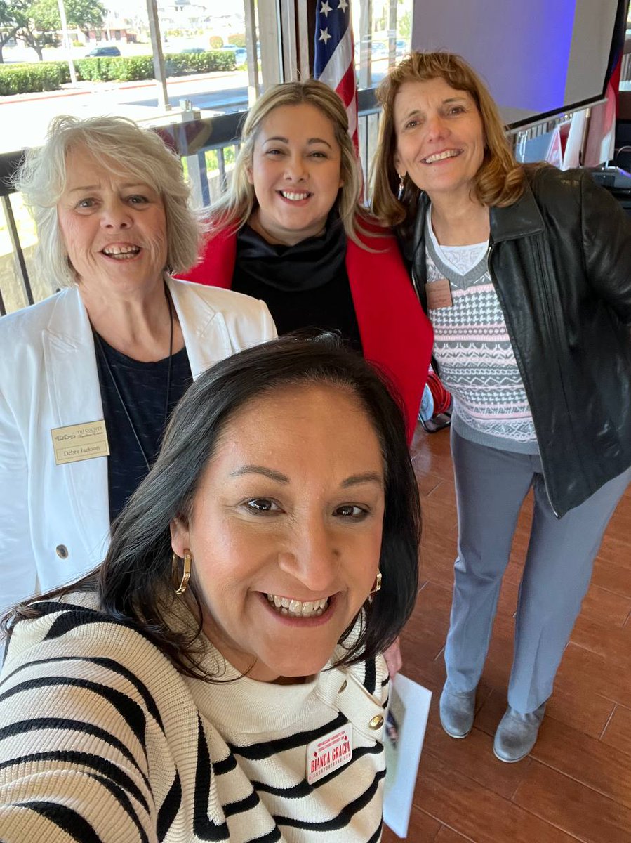 BiancaForTexas's tweet photo. Had a great time with the AMAZING 🤩 Tri County Republican Women! 🐘❤️

@TCRW

#BiancaForTexas #TexasHD128 #TrueConservatives #Vote https://t.co/6dfFXAiJip