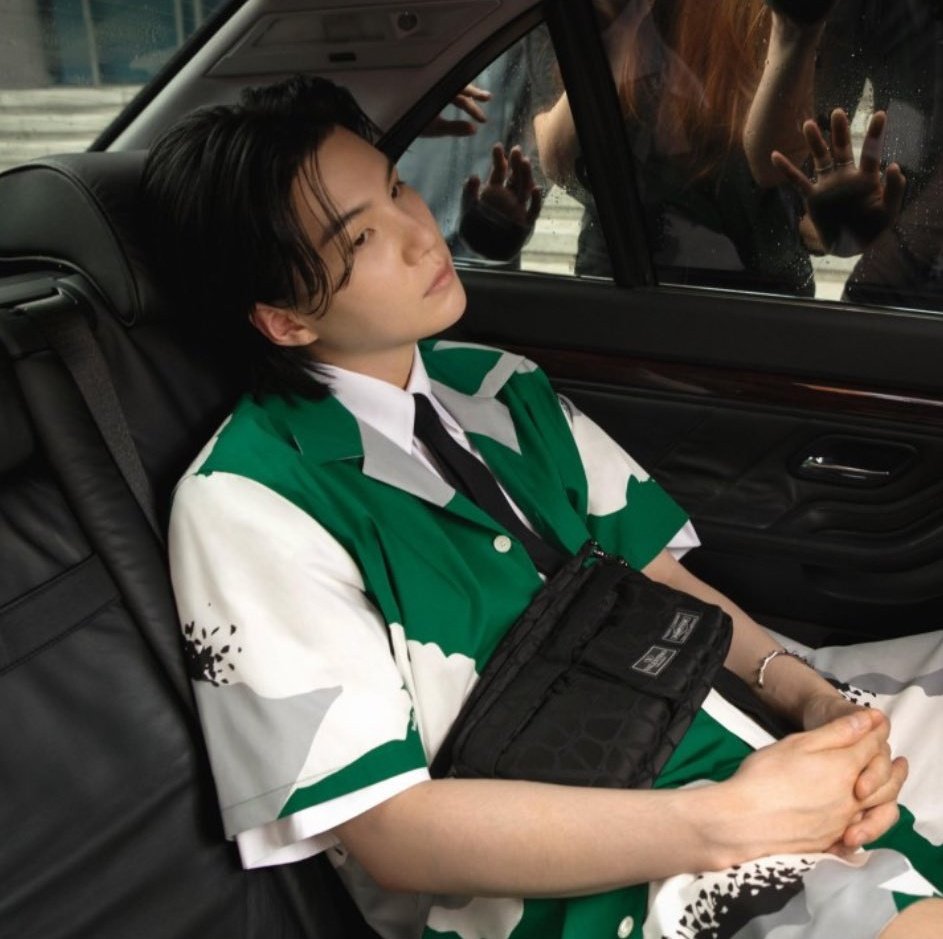 stayalivejksg tweet picture