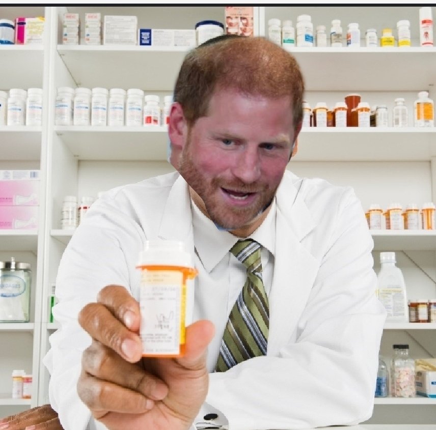 PRINCE HARRY IS BEING AWARDED THE "LEGENDS IN PHARMACOLOGY" AWARD FOR HIS EXTENSIVE USE OF PHARMACEUTICALS. 😆 #BunkerHarry #FlopGun