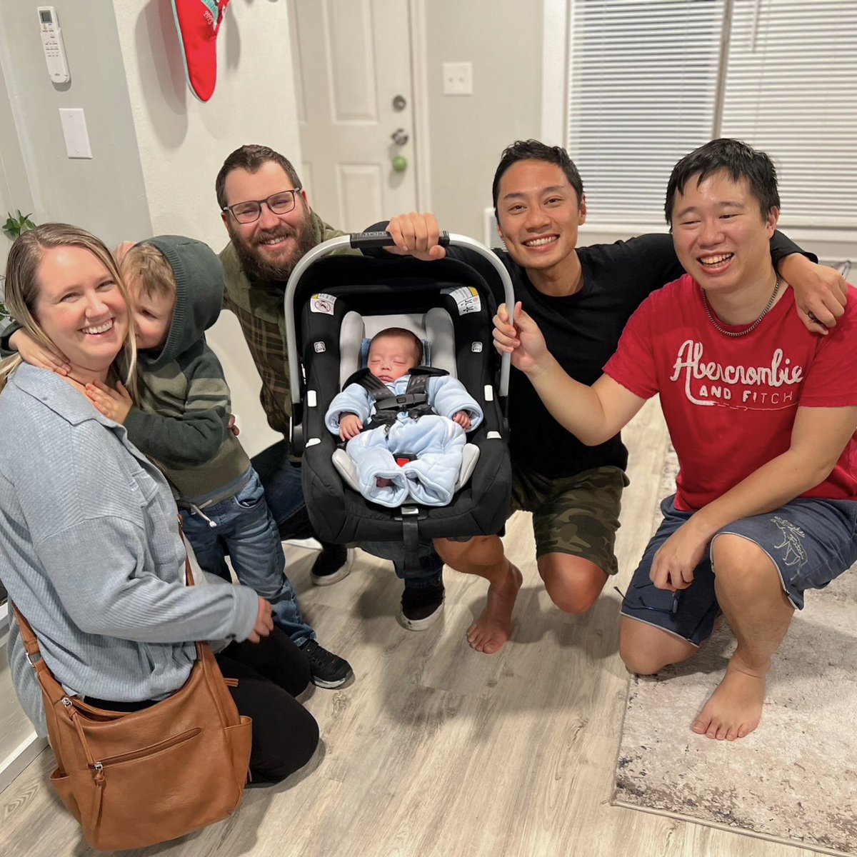 The hardest goodbye! 🥺💔 IPs Eddy &amp; Eddy visited with Surrogate Jenn and her family before they flew back home to Taiwan with their newest little blessing. 🥹♥️