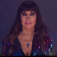 lachientt's tweet photo. quede en el medio en el remis compartido y sentía algo clavado en la pierna, el policía que tenía al lado me tira re tranqui “Te jode el fierro negri?” https://t.co/V8HnvCVc0G