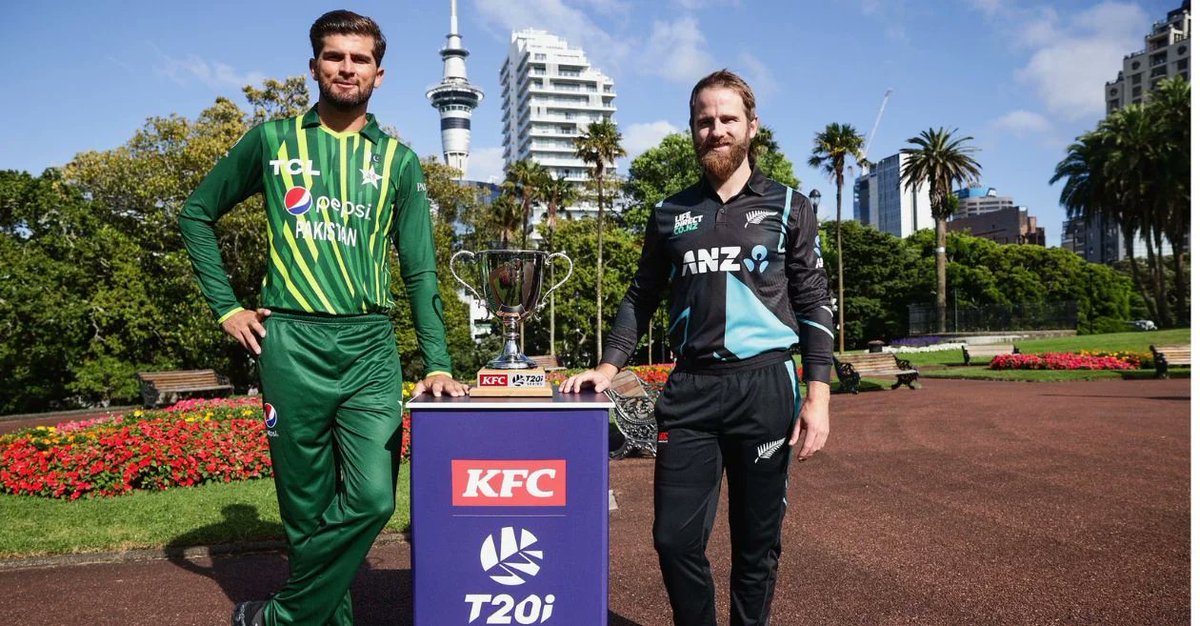 Malikmahtab936's tweet photo. Big match coming up 🤩😱
Really excited to watch 🤩 
Match will begin on 11:10am
#pkvsnz 
#ญี่ปุ่นว๊านหวาน 
#remaniement 
#PAKvsNZ 
#PakistanCricket 
#PAKvNZ 
#PakistanZindabad 
#StarAcademy 
#thursdayvibes 
#dragonsden 
#HanumanOnJan12th 
#Yemen https://t.co/U6Igkst9rl