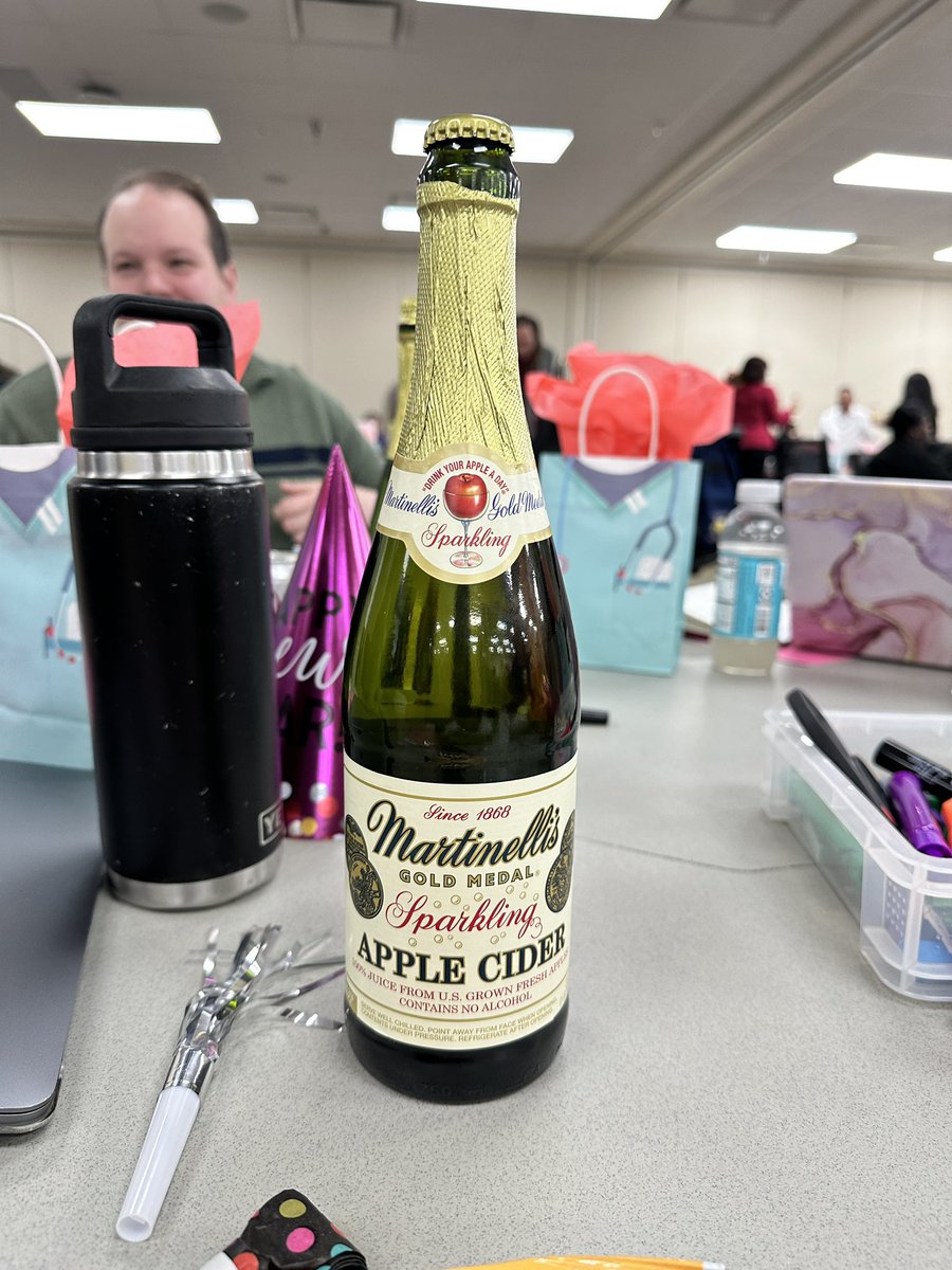 drrachelalex's tweet photo. Today’s ILT filled my bucket with nuggets of wisdom and a shift in thinking as we toasted to #2020More. @DrCrystalWatson asked us if we were recovering or resetting over the break. If we were recovering, we need to fix some things! @drgoffney shared a nugget from John Maxwell remindinng us when setting a goal to “Decide once and manage every day.” #LeadershipMatters
