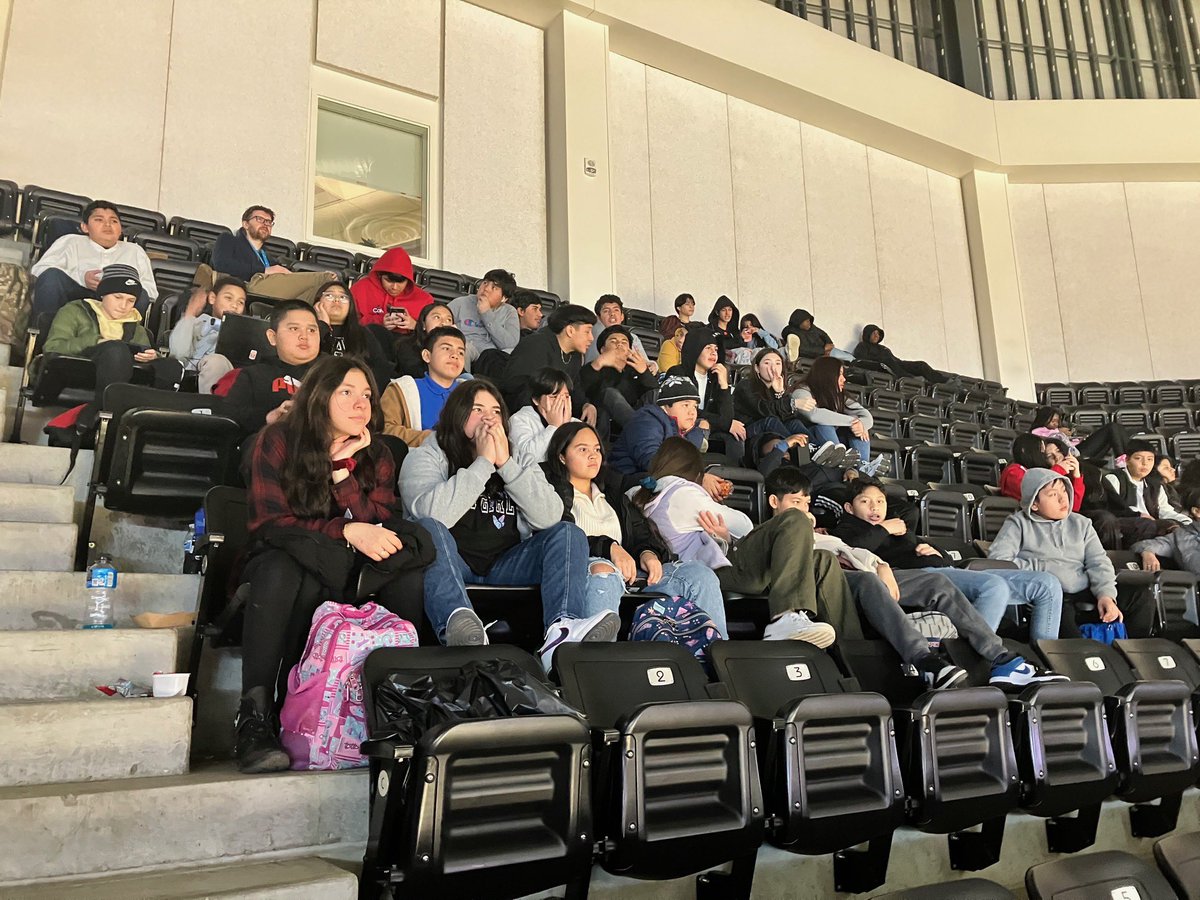 Some of our ESOL students had the opportunity to tour @UMBC today and see a @UMBCAthletics basketball game! What a great experience! @SchifferB @Fschrader1 @twelzant
