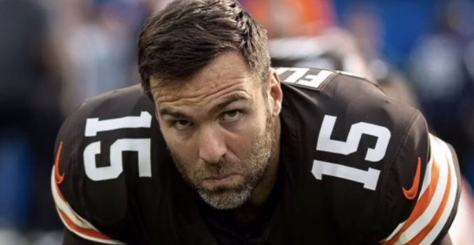 ClinicoPendejo's tweet image. Ayo if Flacco ends up playing against the Ravens in the playoffs @stavvybaby gonna explode 🤣 #FatRascal #DawgPound #RavensFlock