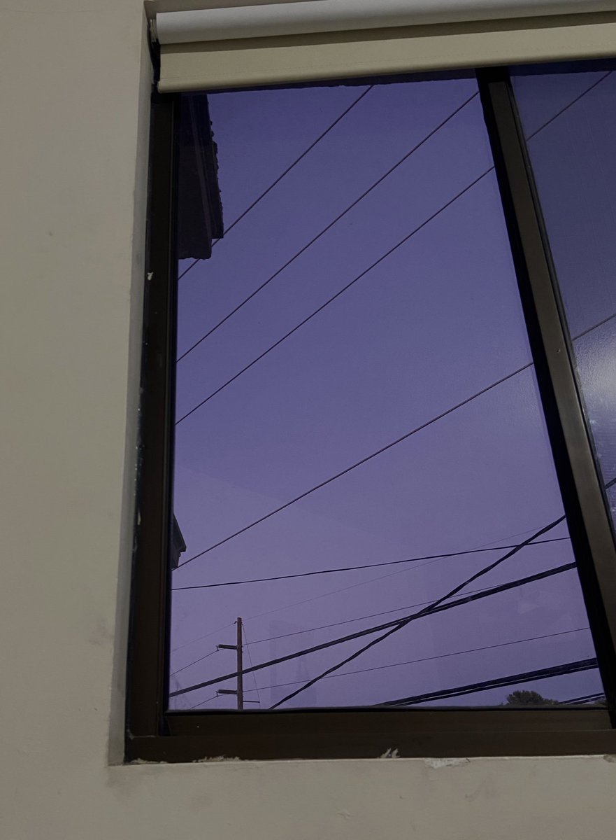 monicacz's tweet photo. El cielo se puso moradito 💜💜💜 https://t.co/Qw7v7Kx5eo