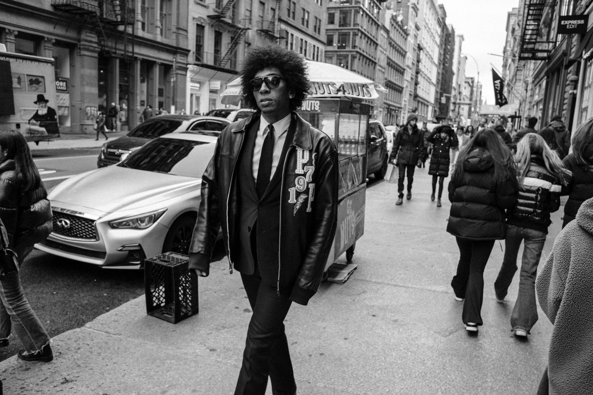 “Street Diaries” ~ New York // #leica #streetphotography #NYC @LeicaCameraUSA