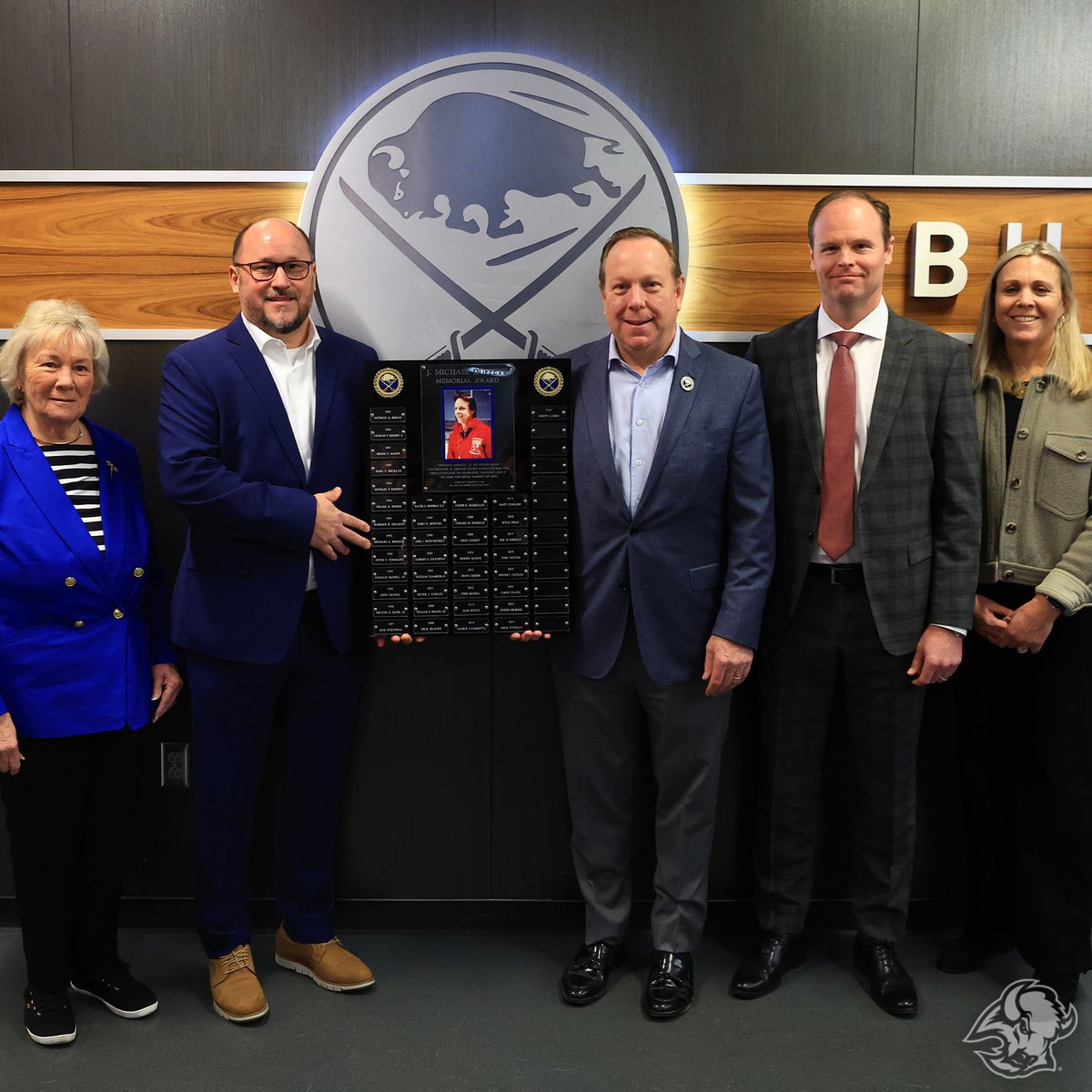 BuffaloSabres's tweet photo. Congratulations to Joe Leber, the recipient of the 2024 J. Michael Duffett Memorial Award! 

The award is presented each year to the coach whose contributions to amateur hockey in WNY “best exemplify the knowledge, teaching, love of the game and gentle humanity of Mike.”

More info: https://t.co/UARohodXo6