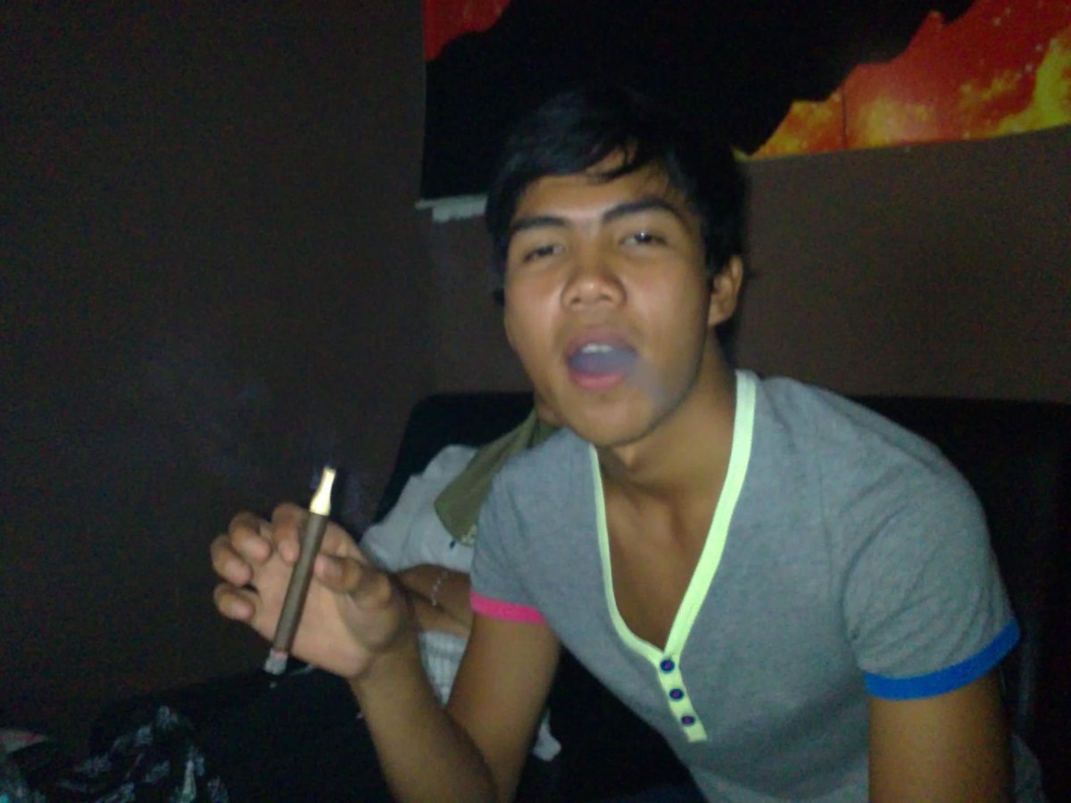 TW: sexual assault 

They robbed and raped a *child* 
From the structured way they operated, I would be surprised if it was the first time. 
Stop. Giving. Badges &amp; Uniforms. To. Rempit. Fucks. Out. Of. School.