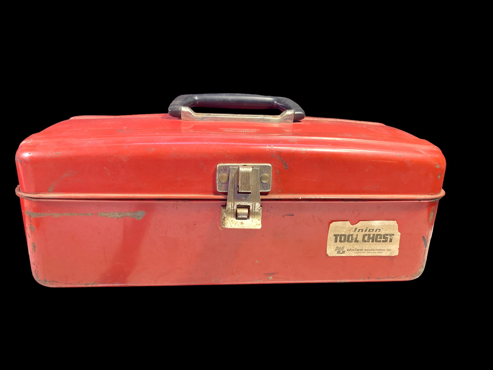 A Fry Davidow on X: Coming Soon! Vintage Union Metal Tool Boxes Follow the  shop so you don't miss out! #vintage #steel #metal #tool #box #chest #tools  #fishing #tackle #crafting #storage