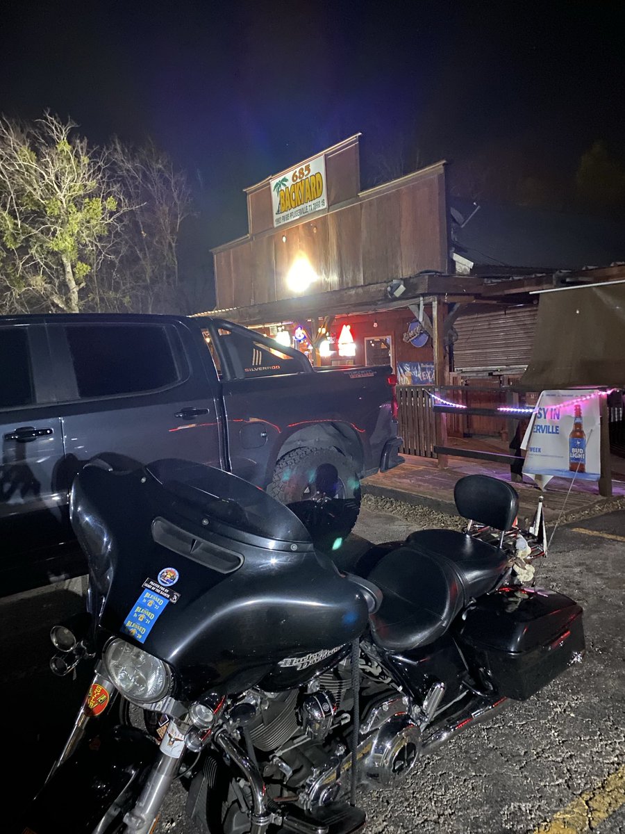popslow69's tweet photo. BIKE NIGHT #685backyard RIDE SAFE RIDE FREE https://t.co/ADXJyjbVT3