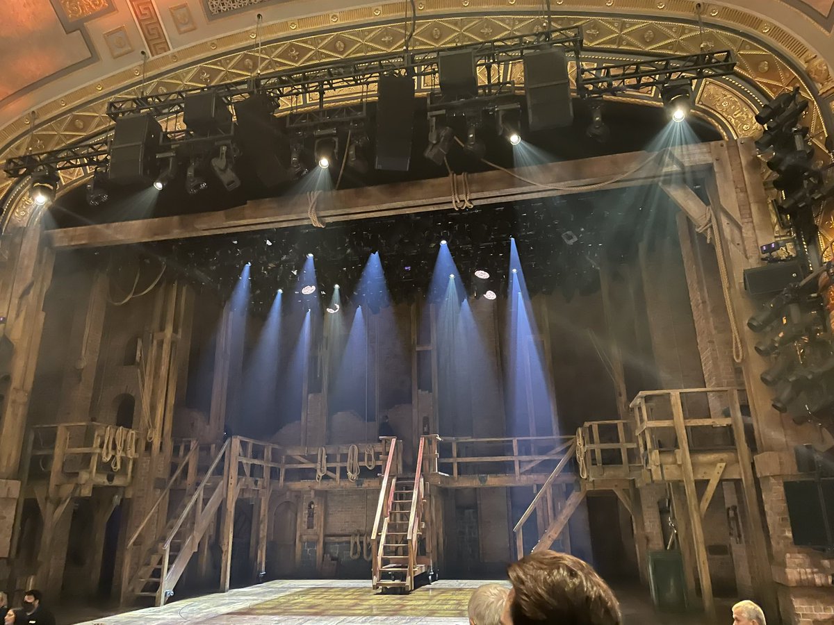 Vanessa Carroll tweet media