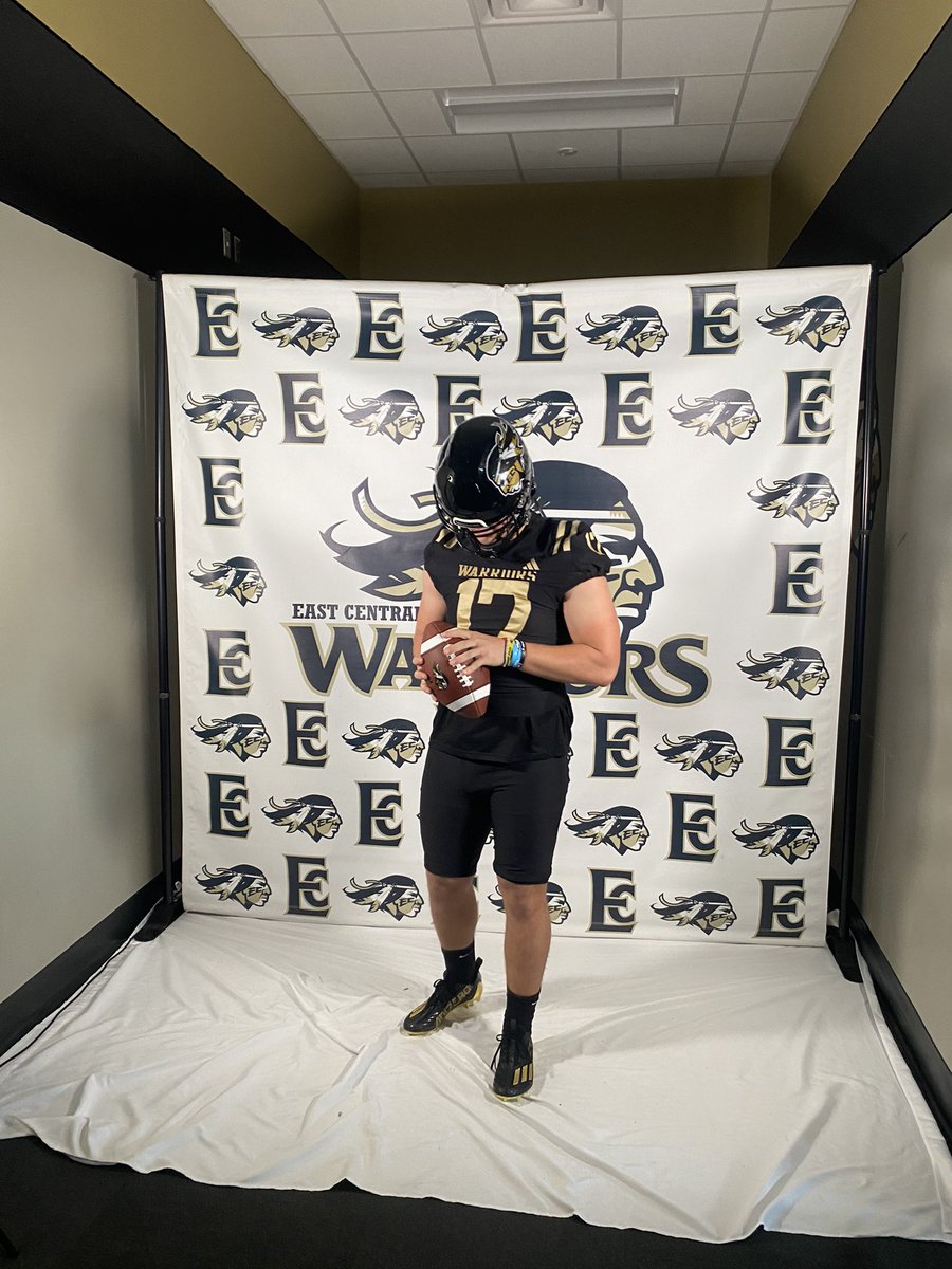 I had a great visit @eccc_football! Thank you to @phuddleston_ph and @Coach_Webster2 for the invite.