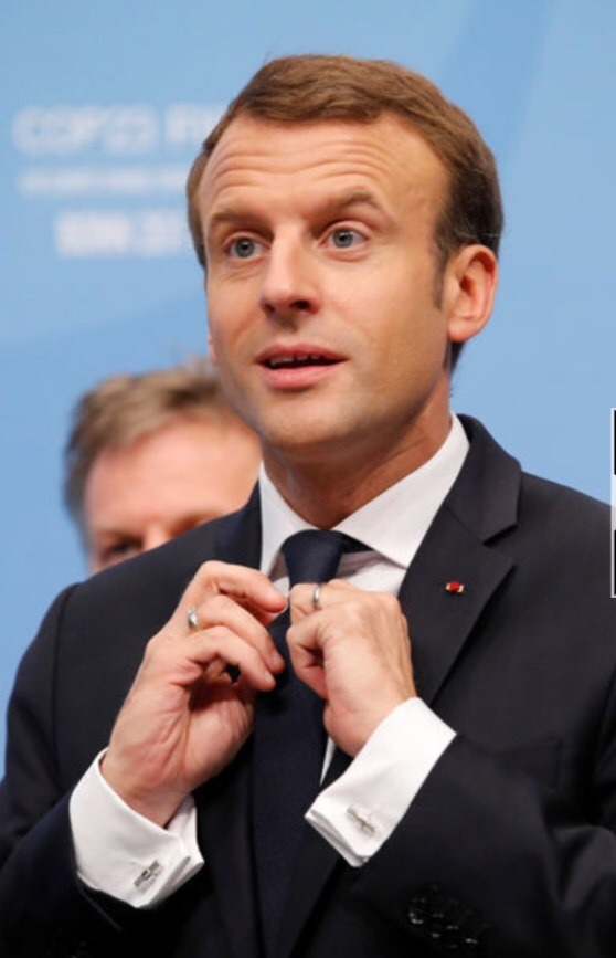 « On prend l'arzent de Nicolas et on le donne à Samirra et Mouramed pour qu'ils le dépensent dans l'entreprise de mon camarade de promotion Raphaël. Qu'est-ce que vous ne comprenez pas? »