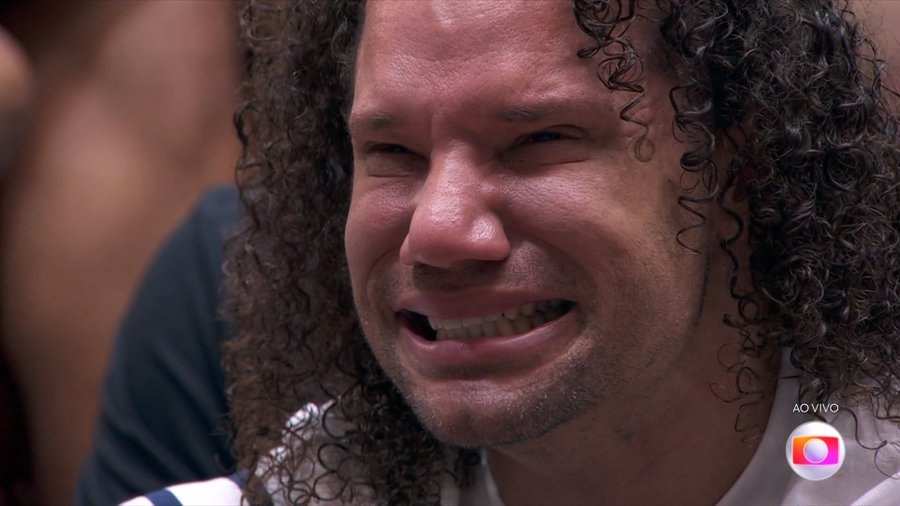 ZAMENZA's tweet photo. "Ás vezes a casa toa tem uma opinião sobre uma pessoa, mas o público pensa diferente. Um sonho morre sim. Quem sai é voce, Maycon." #BBB24 https://t.co/BEYamOdQww