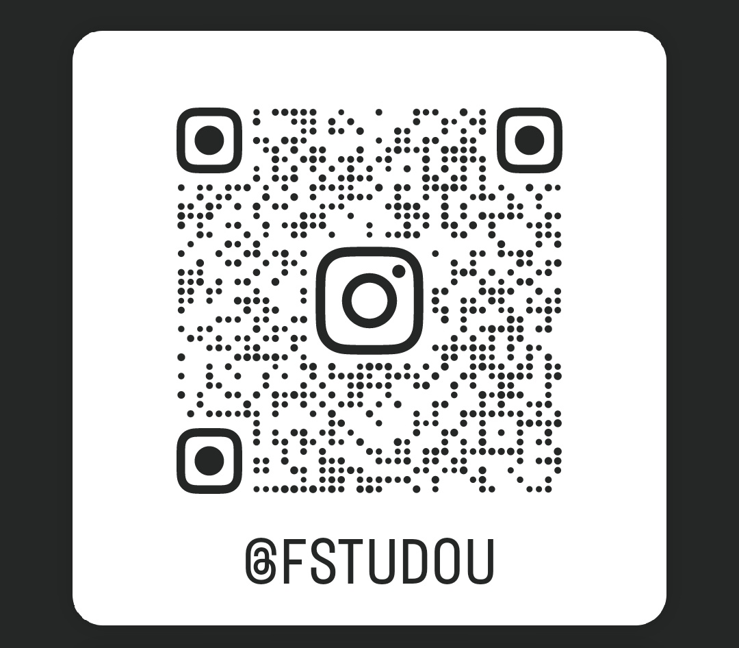 ins，也可以fo一，这里不能私信的可以ins联系哦! https://t.co/UfpNjY647B