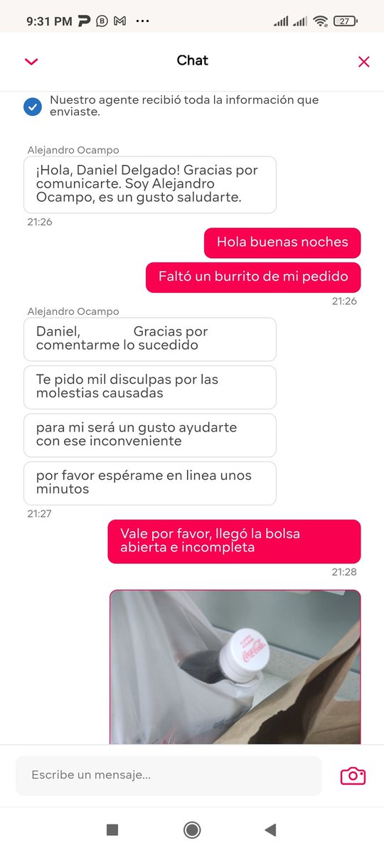 El_DDelgado's tweet photo. Esto es culpa mia por pedir con @pedidosya como cosa rara pero igual lo cuento. 

Acabo de pedir un combo de El Frijol, subo a la casa y reviso el pedido, para encontrarme que falta un burrito y los chips que pedí (era un combo familiar). Llamó inmediatamente al motorizado... https://t.co/iJKMwJVzKv