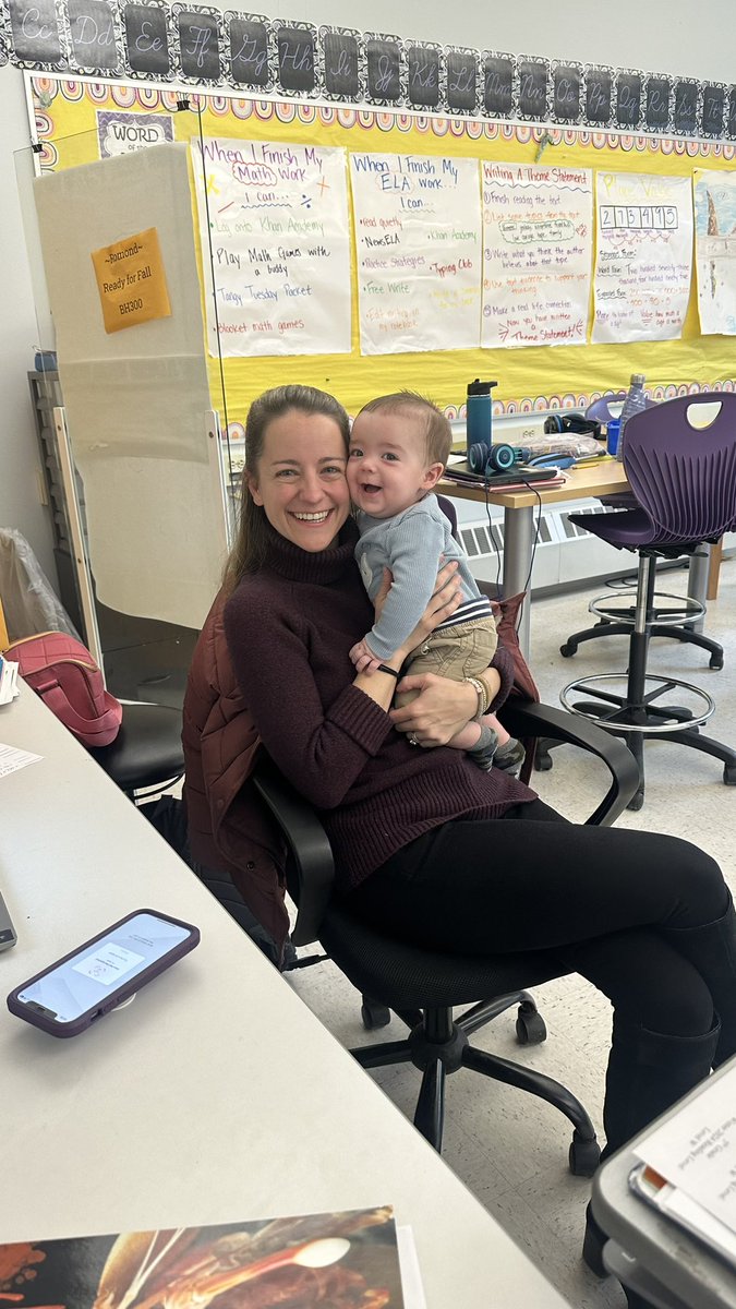 Our class had a special visitor today!! Nikolas made his Cider Mill debut! 🐝 #TeachersPet #MommysLittleMan 🍎♥️📚📓