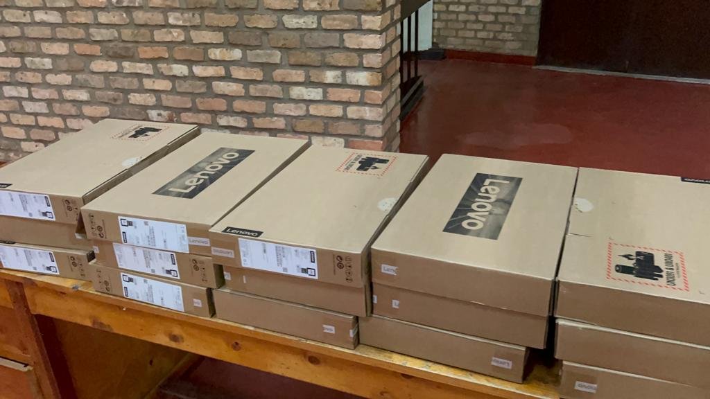 gataaha_david's tweet photo. I implore you @Uni_Rwanda  to reconsider the decision to withhold laptops from Huye Campus finalists. While acknowledging past concerns, penalizing all hfor the actions of a few is an inequitable approach. have a say @rbarwanda @IGIHE @ScoviaMutesi 
Thank you. https://t.co/ZiadYo4DE9