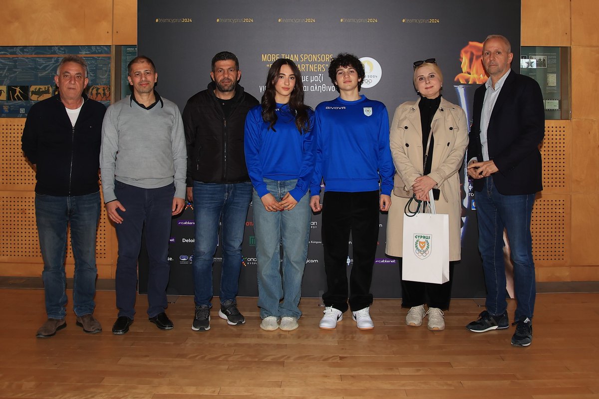 4οι Χειμ. Ολυμπιακοί Αγώνες Νέων “Gangwon 2024” Αποστολή ΚΟΕ: Αρχ. Αποστολής Δ. Παπαθεοδότου,  αθλητές Α. Κασιουρής (Αλπικό Σκι), Ά. Λοΐζίδου (Αλπικό Σκι), Στ. Γιακόβλεβα (Παγοδρομίες), Μ. Μάτιτς (προπ. Σκι), Ν. Γεωργίου  (Συνοδός Παγοδρομιών) και ο Σ. Μομόλοφ (προπ. Παγοδρομιών)