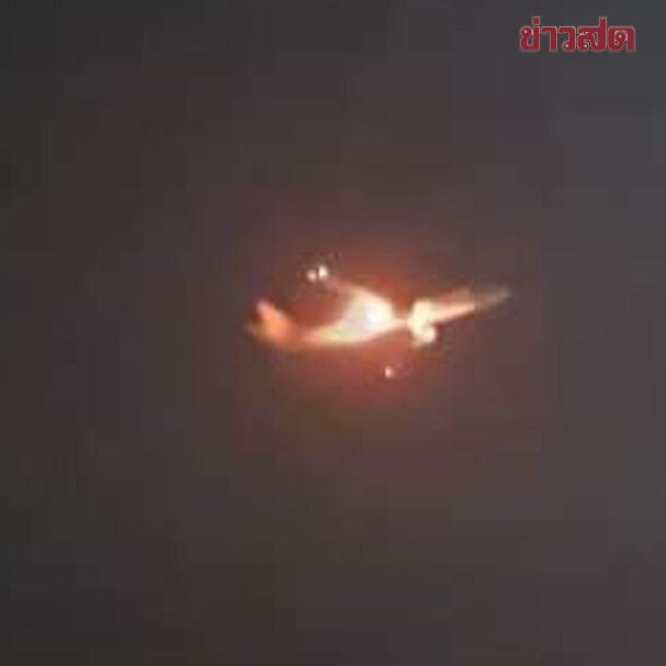 122 ชีวิตระทึก!! โบอิ้ง 737 บินชนนก เครื่องยนต์ลุกไหม้กลางอากาศ

เที่ยวบินที่เกิดเหตุดังกล่าว เป็นสายการบินเกาหลีใต้ เที่ยวบิน TW216 ออกเดินทางจากสนามบินนาริตะ ในกรุงโตเกียว ประเทศญี่ปุ่น เกิดประสบปัญหาขัดข้อง หลังมีนกบินเข้าไปในเครื่องยนต์

การดูดดังกล่าว