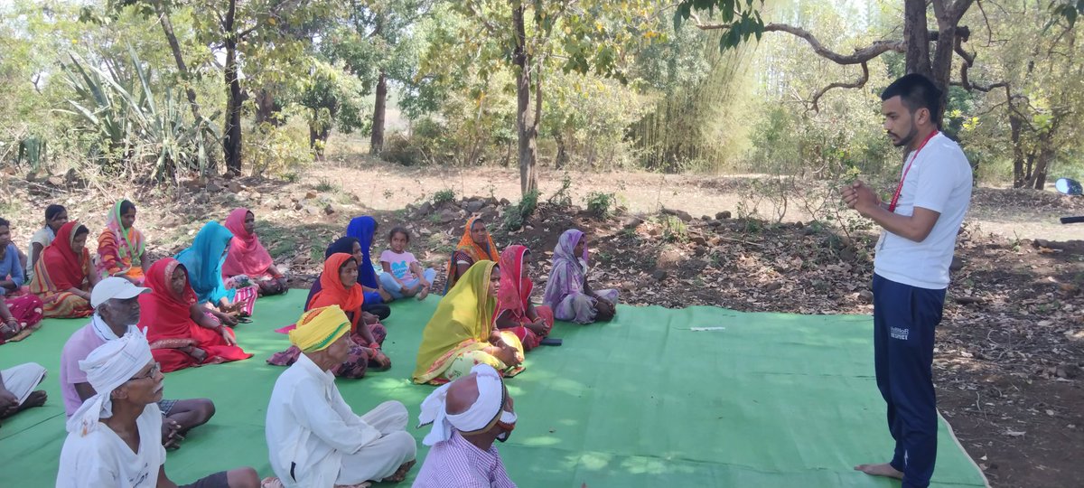 योजनाओं में क्रियान्वयन में आने वाली समस्याओं का समाधान!!
जन सेवा मित्र हैं हमारी पहचान!!
सुशासन_का_चित्र 
#मुख्यमंत्रीजनसेवामित्र
 
<a href="/CMMadhyaPradesh/">Chief Minister, MP</a> <a href="/DrMohanYadav51/">Dr Mohan Yadav</a> <a href="/ChouhanShivraj/">Shivraj Singh Chouhan</a>   <a href="/JansamparkMP/">Jansampark MP</a>
<a href="/TheLallantop/">The Lallantop</a> <a href="/MPTakOfficial/">MP Tak</a> <a href="/jagdishDevdaBJP/">Jagdish Devda</a> <a href="/rshuklabjp/">Rajendra Shukla</a> <a href="/AIGGPA/">AIGGPA</a> <a href="/Connect_Lokesh/">Lokesh Sharma</a>