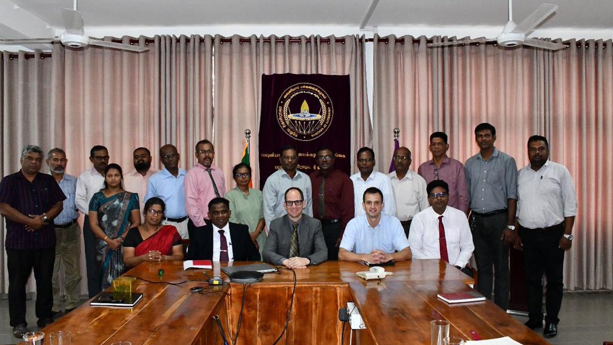CanHCSriLanka's tweet photo. Also this week, @AmbEricWalsh made a first visit to @UoVavuniya, and met with @ShopOlai and others in the #Vanni region. https://t.co/eu60MQHvgt