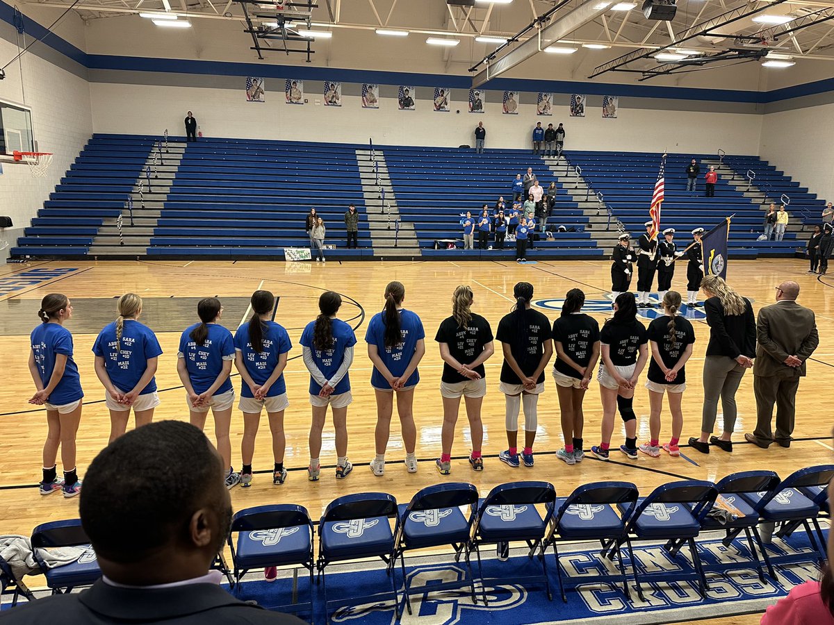 ladycometshoop's tweet photo. The Lady Comets come through on Senior night with a gritty 48-38 win over a good, hard playing Columbus South team๐๐๐ The girls pick up win #6!! Great job!
#teamworkfamily https://t.co/y9Odqmlwcs