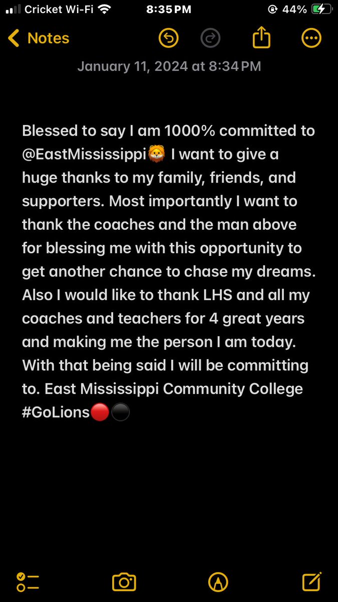 MartrellWilbou1's tweet image. 1000% Commited to East Mississippi Community College🔴⚫️ @CoachT_Pope @CoachHam_EMCC @_CoachKThompson @_CoachDhelm @CoachJayJones32