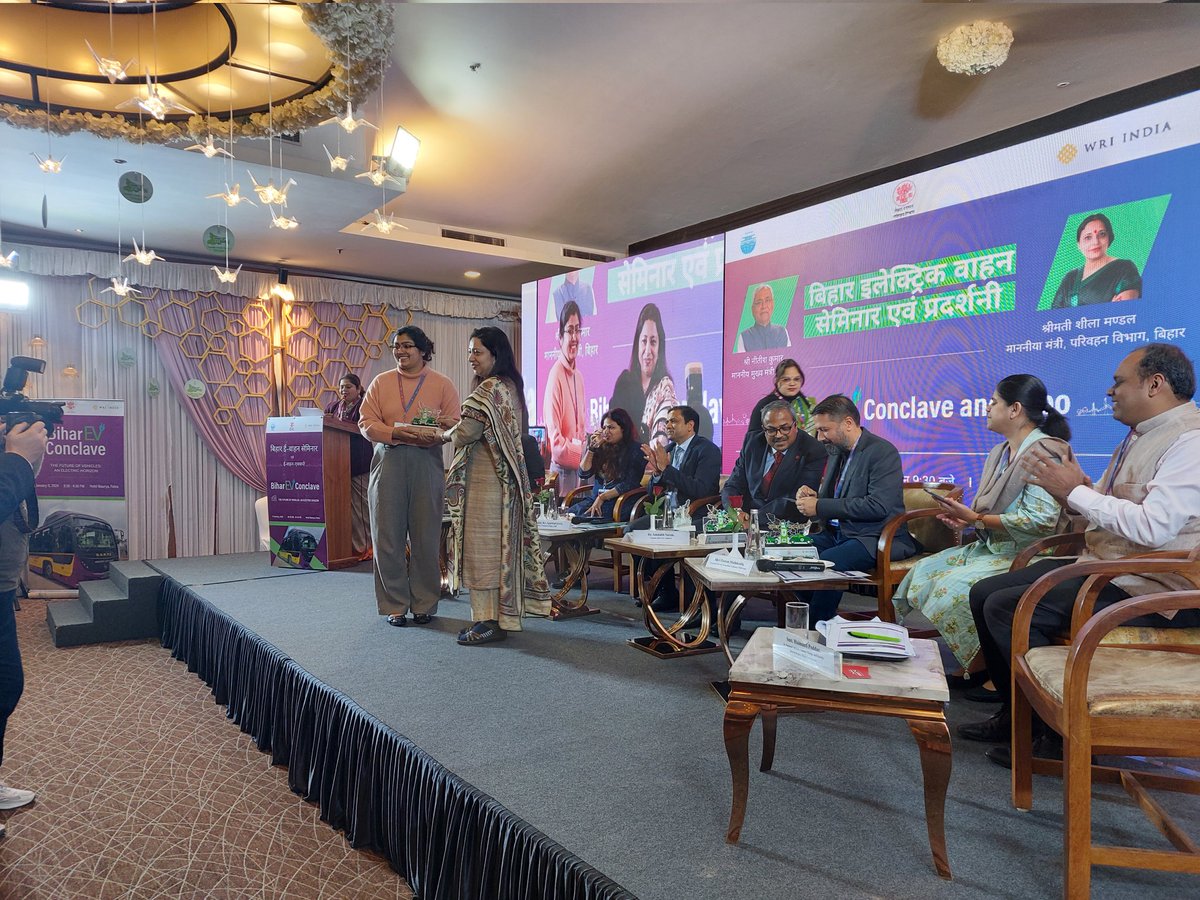 PoddarHaimanti's tweet photo. Wonderful to see #Bihar Government's vision at #BiharEVConclave to move fast towards #electricmobility. Great to participate, interact & chart out path for new collaborations.
@BiharTransport
@SAgarwal_IAS
@BSPCBOfficial
@madpai
@PawanMulukutla
@chaitanyakanur1
@DEFCCOfficial https://t.co/1UOyzpjmxX
