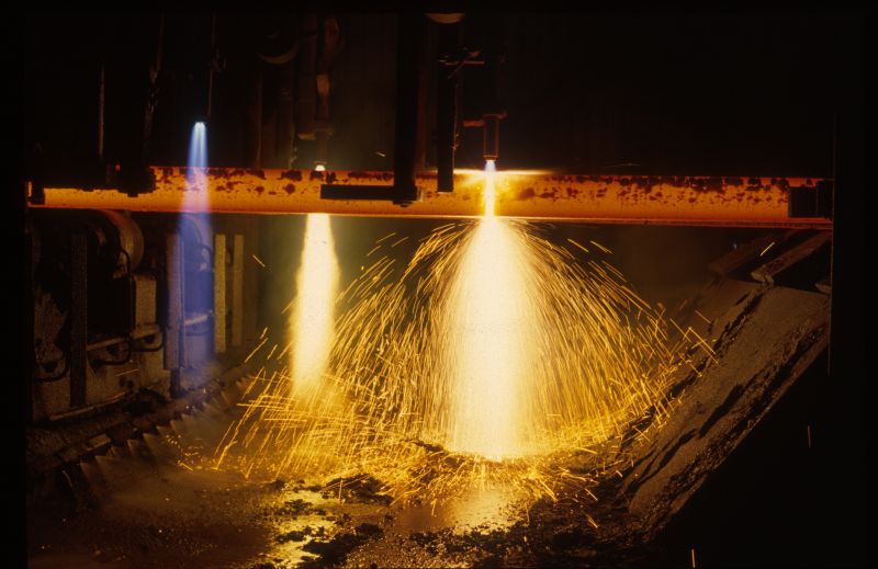 karun_f7's tweet photo. Liberty #Dunaujvaros (formerly #Dunaferr) resumes rolling and coating operations after months of downtime. Prioritizing special customer needs, the producer is back in action. 🏭 #steel https://t.co/aNtelu9p8K