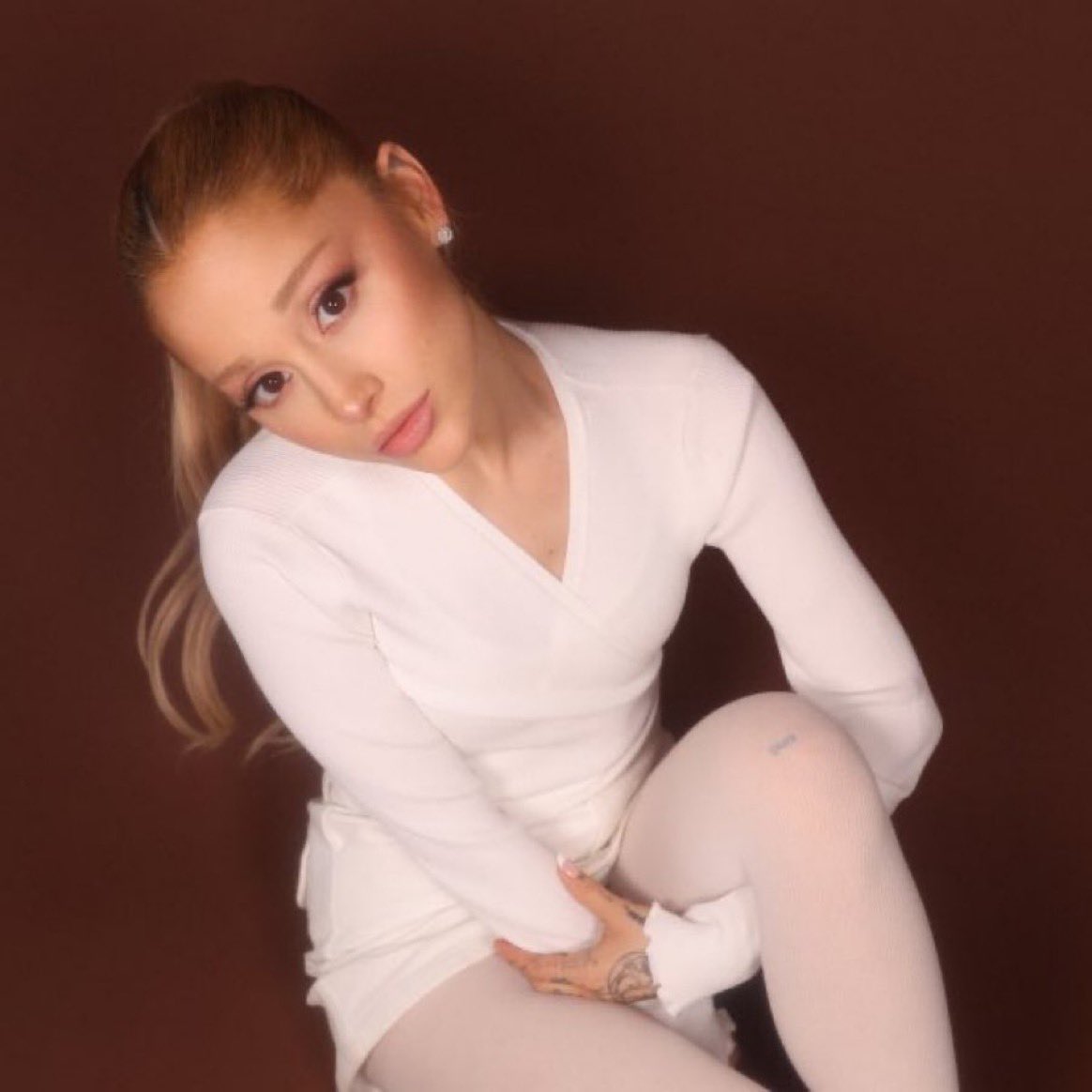 PopBase's tweet photo. Radio station 102.7 KIIS-FM describes Ariana Grande’s new single ‘yes, and?’ as “dance floor.” https://t.co/RbEieetnJY