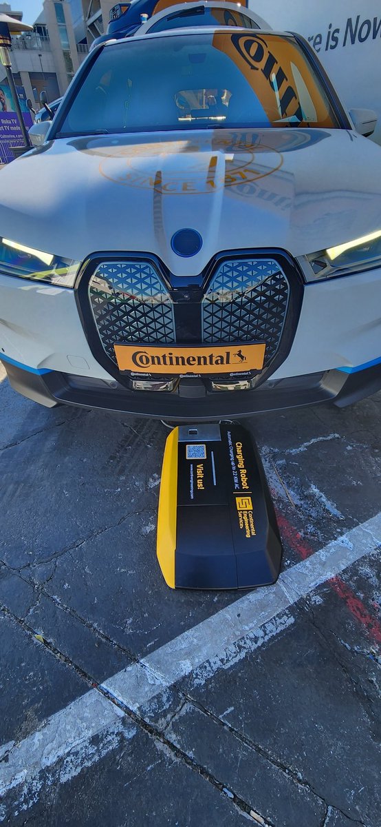 aieatechguy's tweet photo. Charge your car without plugging it in #CES2024 https://t.co/ZRNPRG6id0