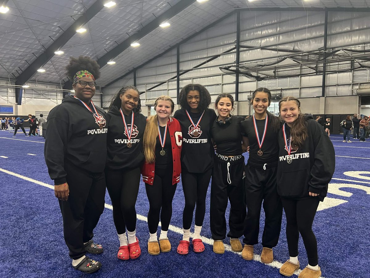 creekviewvolley's tweet photo. Look at our ladies! 💪🏼💪🏼💪🏼 

Kennedy - 1st
Carolina - 2nd
Jaylin and Kaelani - 3rd
Chloe and Leighla - 5th
Alyssa - 6th https://t.co/uuVpPlWPaC