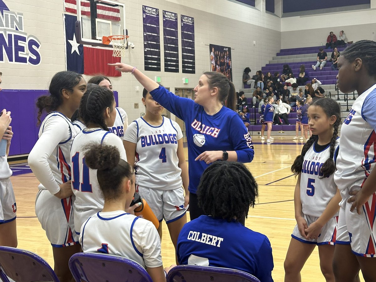 kcainladyhoops's tweet photo. Great Job to Ulrich and Doerre’s 8th grade girls. The ladies competed HARD!!

Good job to the coaching staff. We saw great things from both programs ❤️

#FutureLadyCanes
@CAIN_ATHLETICS https://t.co/mmLUtPPUHE