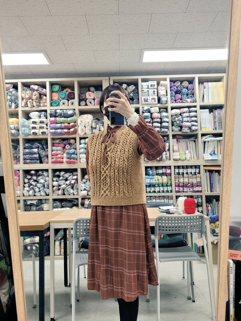 연탄[連彈] tweet media