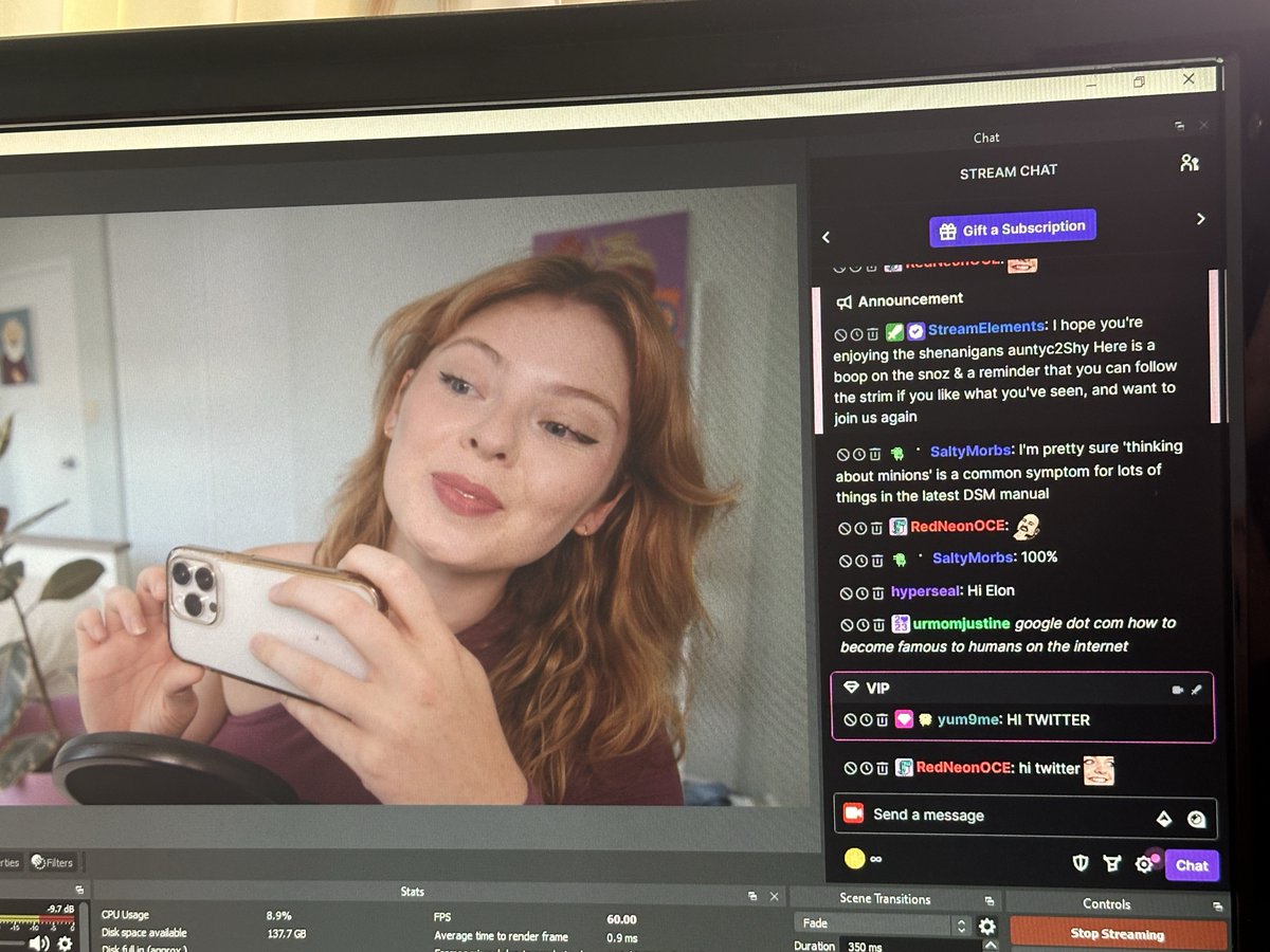 yeah, we're yappin' 'bout it

twitch.tv/AuntyCaitlin