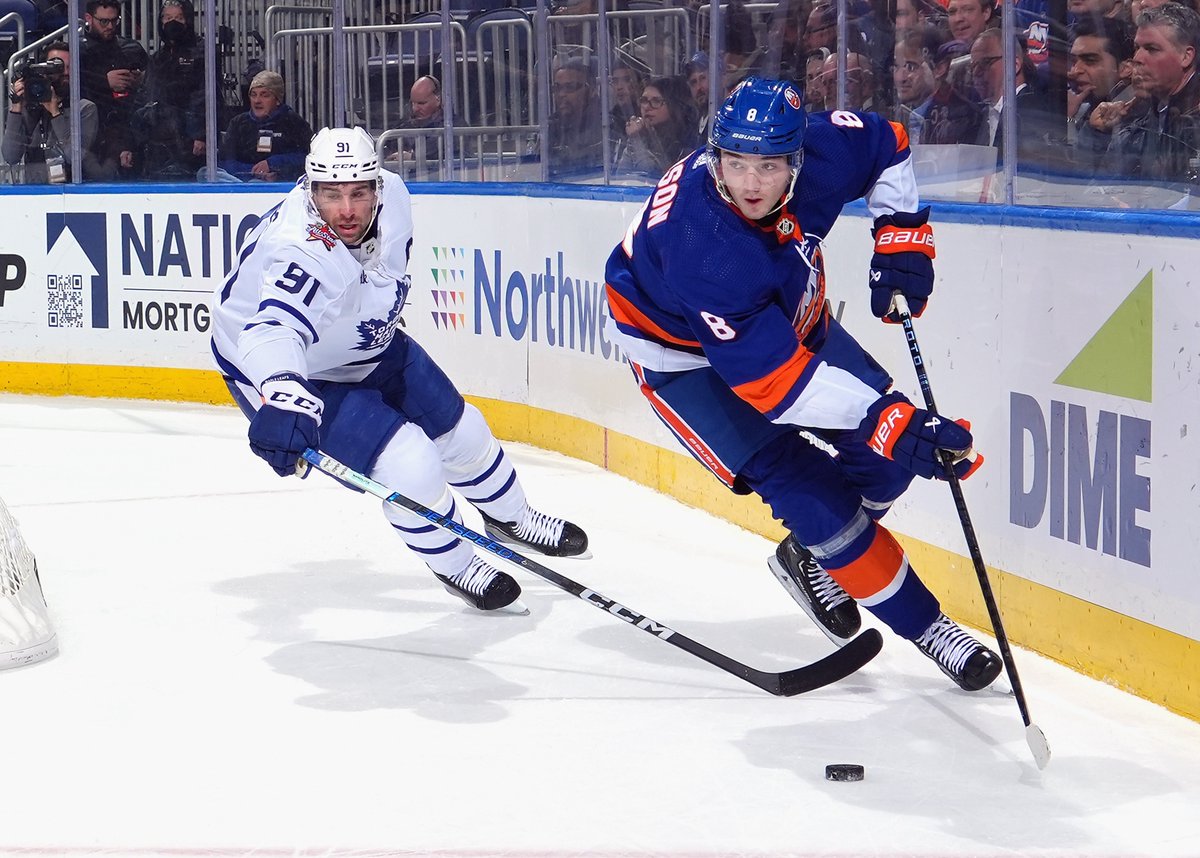 Noah Dobson had assists on ALL FOUR #ISLES GOALS TONIGHT. RETWEET TO SEND HIM TO ALL STAR RIGHT NOW. #NHLALLSTARVOTE #NOAHDOBSON