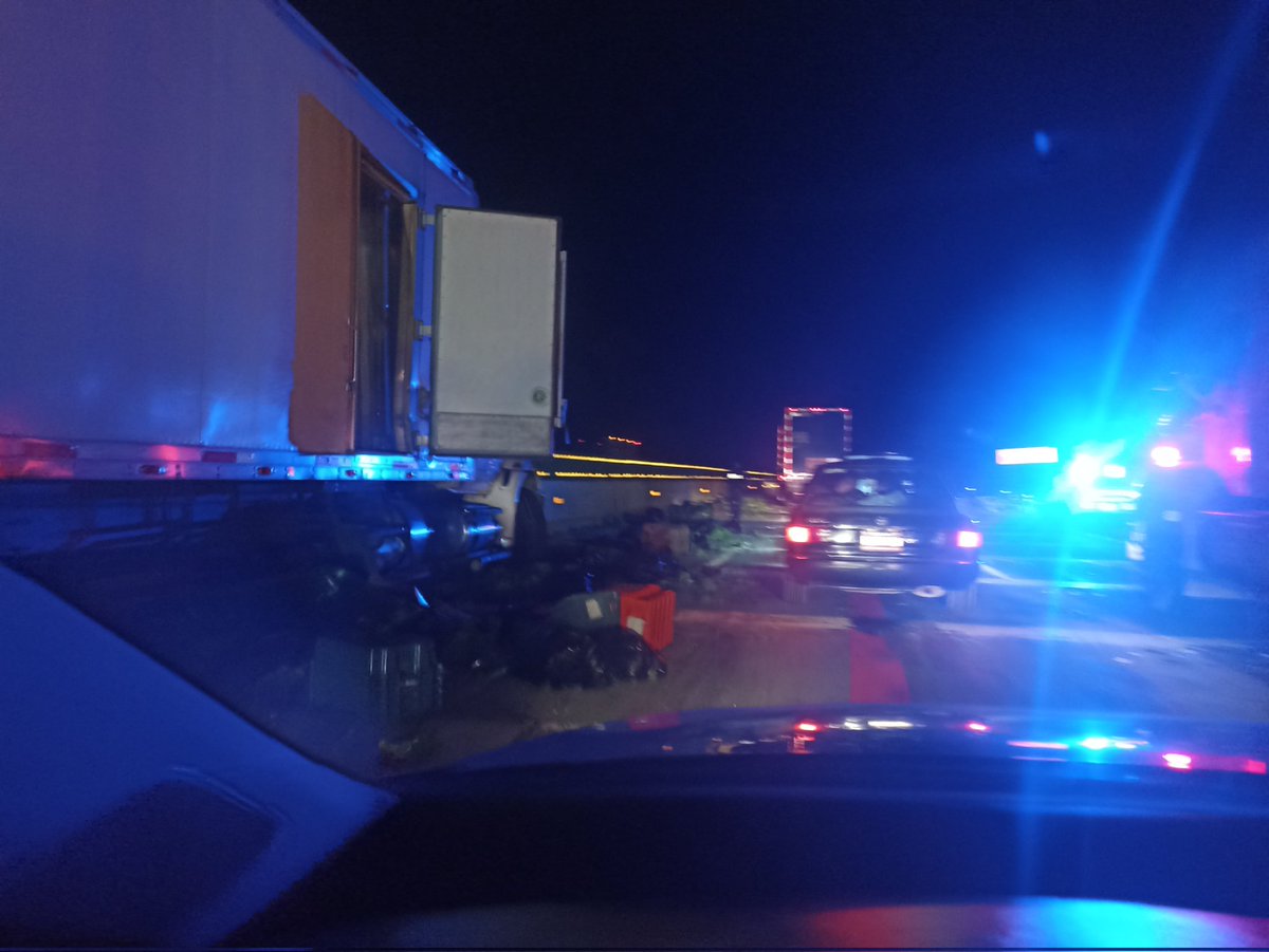 morarte_'s tweet photo. Accidente Puebla México km 54 https://t.co/rzdGol7E1s