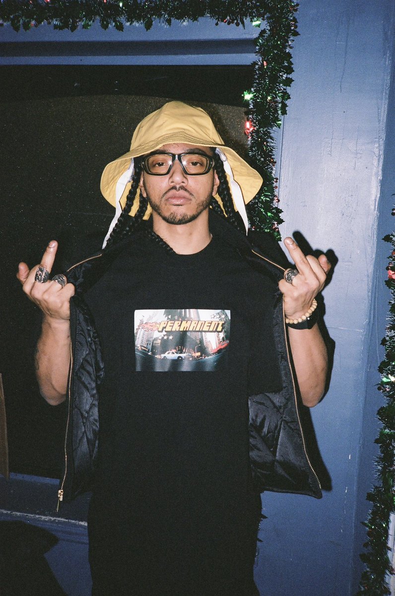 REMAIN_RAW's tweet image. “I beat the game, I’m playin’ side missions”
@TreeMasonBBM in the Wanted Tee, drops 1.18.24
🅿️🖊️⛪️