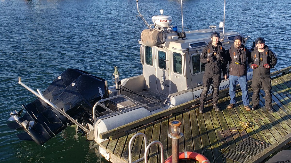 I had a great day on the water with the Naval Security Team of the Royal Canadian Navy at @CFBBFCEsquimalt What a great group of professionals! Look for an episode about them on Season 3 of the Go Bold video series airing on @TELUS @STORYHIVE later this year!

Go Bold!

#Navy