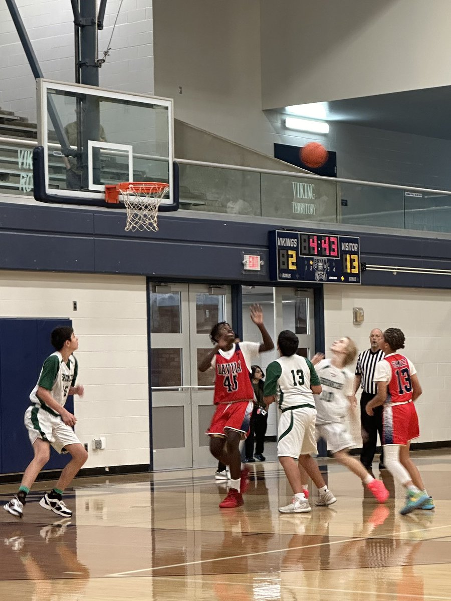 Middle School crosstown showdown tonight! House divided so I cheered for the Broncos and Texans! #Hoop🏀