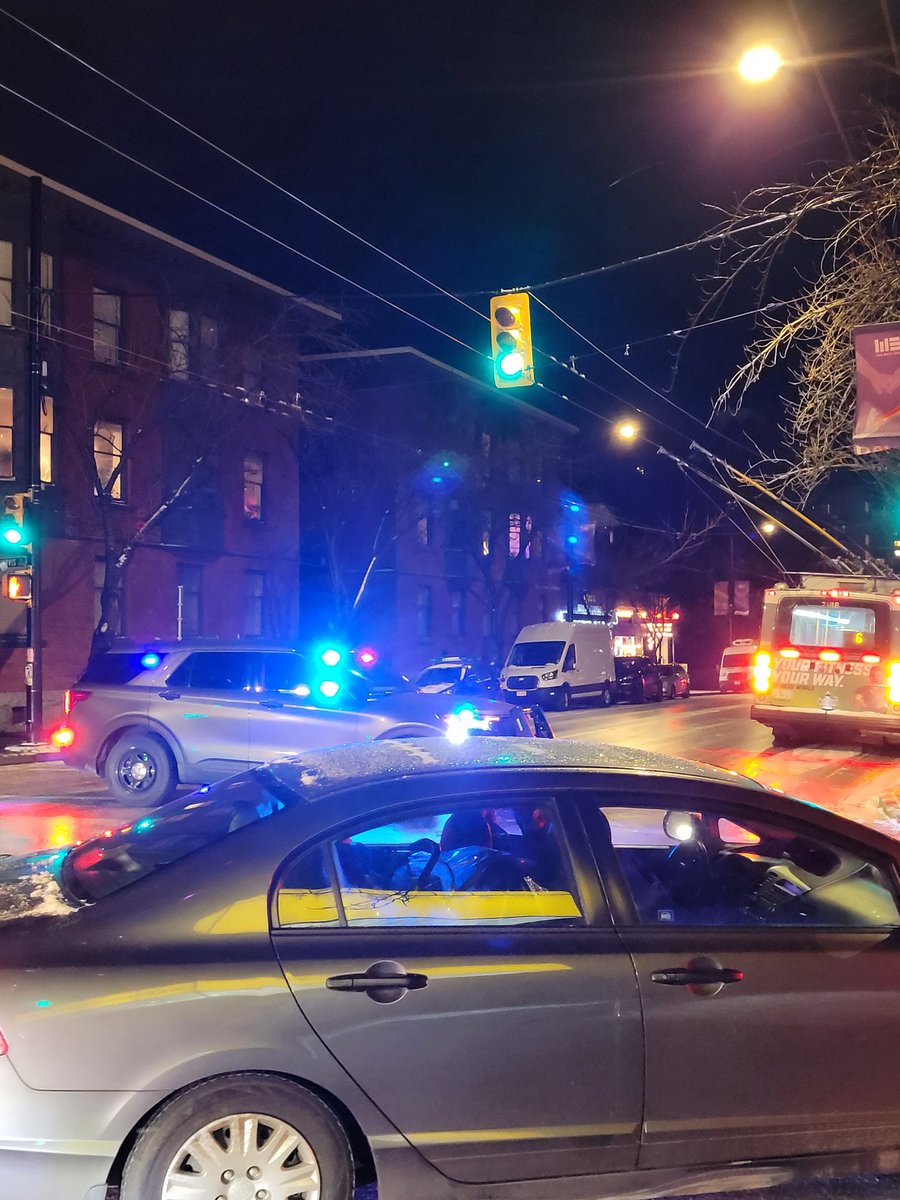 Lovingthealien2's tweet photo. @TransLink no service on davie st due to the hill being pure ice and police have blocked it off. https://t.co/A5gFnLIe9X