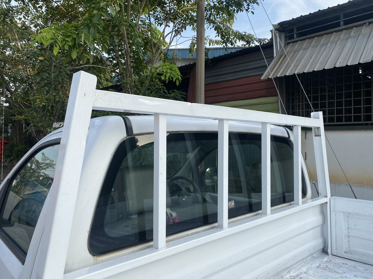 knz_mp_'s tweet photo. 2024 kereta kebal dah touch up kaler putih balik. siap bagi baju baru (kanvas baru). urusan JPJ dan puspakom dah settle. #ewoexpress #ewobites #ewolabs #cleanqueen #e-wosh #10kerja #henyaksampaiterkangkang https://t.co/GPQyETS8mt