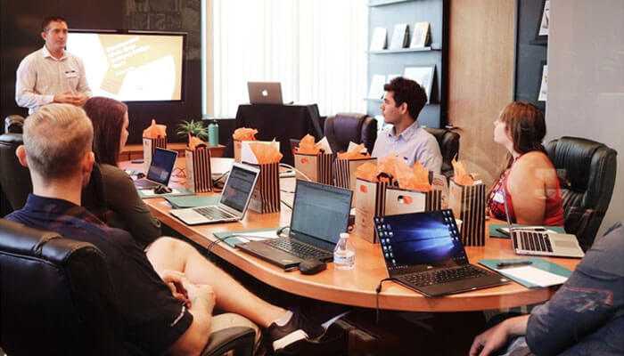 TycoonStoryCo's tweet photo. How Artificial Intelligence Is Transforming Digital Customer Service

#DigitalServices #customercentric #digitalinteractions #virtualassistants #AIInnovation #nextgen #satisfaction #evolvingservice #digitalcash #intelligentcustomerservice #TechTrends 

https://t.co/LcUGHikgwW https://t.co/zfx8kpRIOk