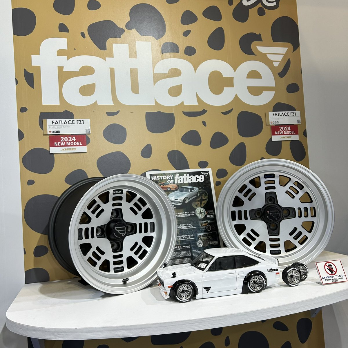 GF_NB8C's tweet photo. この度ご縁がありAME-Wheels様の商品であるFATLACE FZ1のカタログページとPVに車両提供させていただきました。
シンプルなのにインパクトのあるホイールです。
新作サイズもあるので、ぜひ足を運んでみてください!
@AmeWheels
#東京オートサロン2024 #中ホール614
#amewheels #ame #fatlace #FZ1 https://t.co/MqBFiUUDuJ