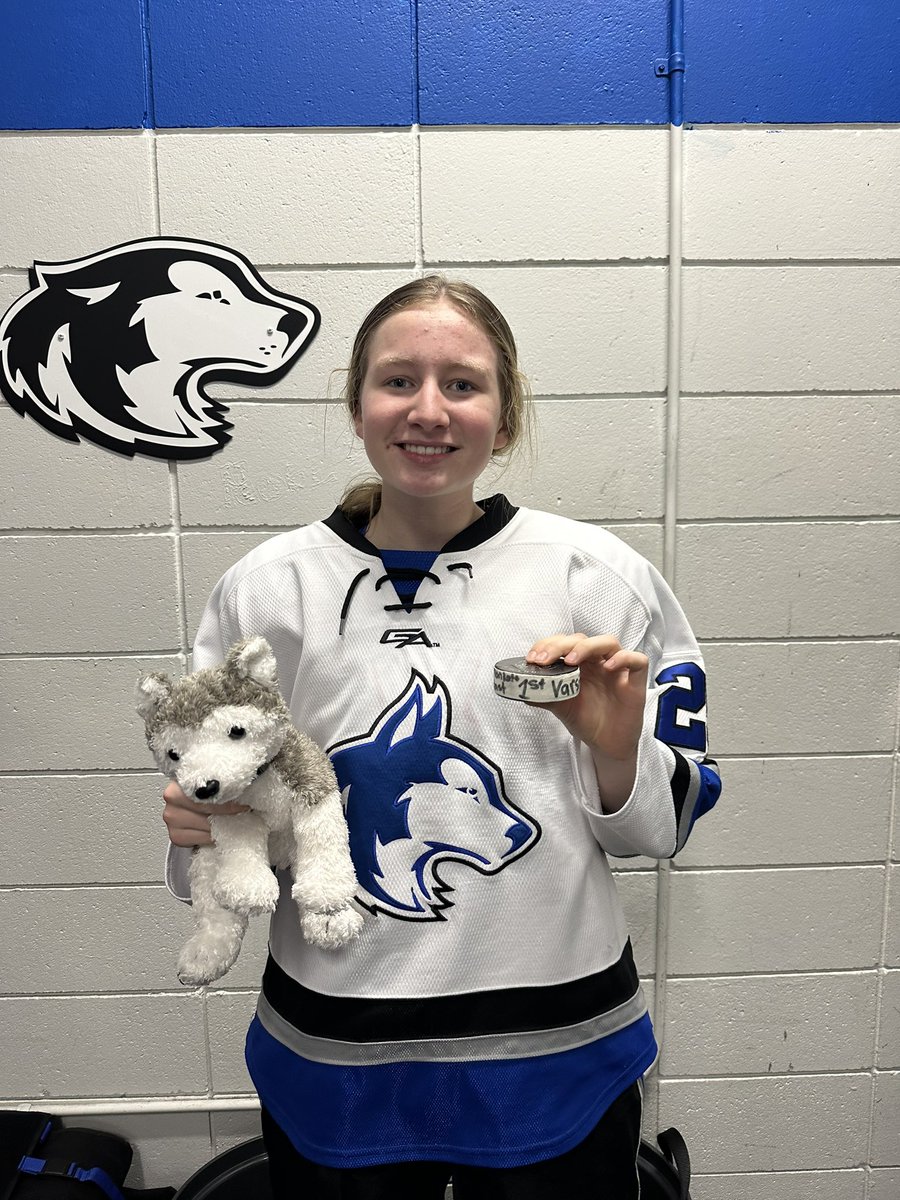 Owatonna Girls Hockey tweet media